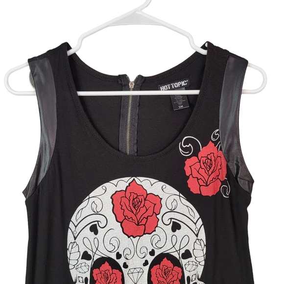 Lot of 3 Graphic Print Spring Summer Tank Tops Sugar Skull MTV O'Neal - Picture 13 of 15